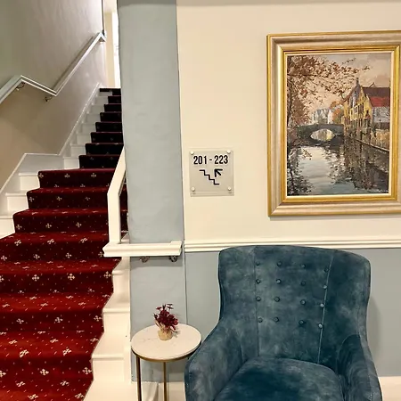 Otel Tigh Mary Donals Bar & Rooms At Whitegates Killarney