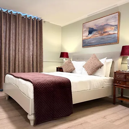 Otel Tigh Mary Donals Bar & Rooms At Whitegates Killarney