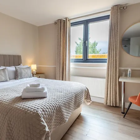 Tigh Mary Donals Bar & Rooms At Whitegates Otel Killarney