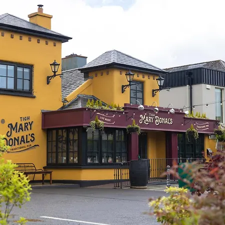 Otel Tigh Mary Donals Bar & Rooms At Whitegates